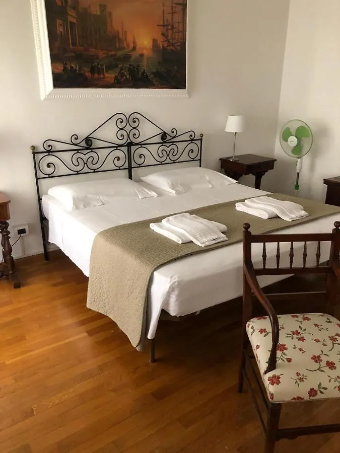 Florence Apartments Home Feeling Italy