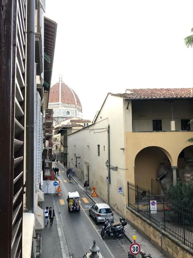 Florence Apartments Home Feeling 0*,  Itália